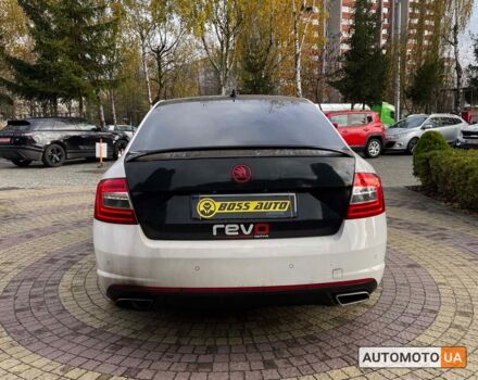 Белый Шкода Октавия, объемом двигателя 2 л и пробегом 220 тыс. км за 15790 $, фото 5 на Automoto.ua