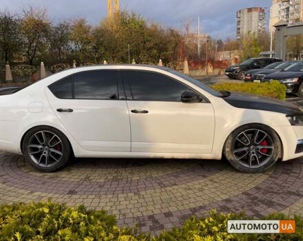 Белый Шкода Октавия, объемом двигателя 2 л и пробегом 220 тыс. км за 15790 $, фото 7 на Automoto.ua