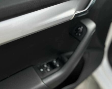 Белый Шкода Октавия, объемом двигателя 2 л и пробегом 292 тыс. км за 11999 $, фото 16 на Automoto.ua