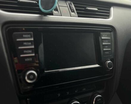 Белый Шкода Октавия, объемом двигателя 2 л и пробегом 292 тыс. км за 11999 $, фото 18 на Automoto.ua