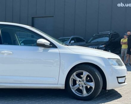 Белый Шкода Октавия, объемом двигателя 1.6 л и пробегом 120 тыс. км за 12340 $, фото 36 на Automoto.ua