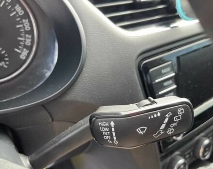 Белый Шкода Октавия, объемом двигателя 2 л и пробегом 292 тыс. км за 11999 $, фото 15 на Automoto.ua