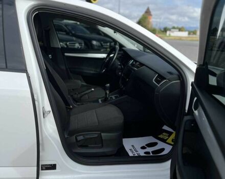 Белый Шкода Октавия, объемом двигателя 2 л и пробегом 292 тыс. км за 11999 $, фото 21 на Automoto.ua