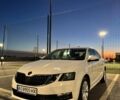 Білий Шкода Октавія, об'ємом двигуна 1.6 л та пробігом 247 тис. км за 12800 $, фото 2 на Automoto.ua