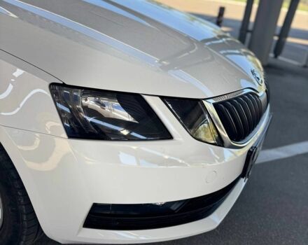 Белый Шкода Октавия, объемом двигателя 0 л и пробегом 96 тыс. км за 11300 $, фото 1 на Automoto.ua