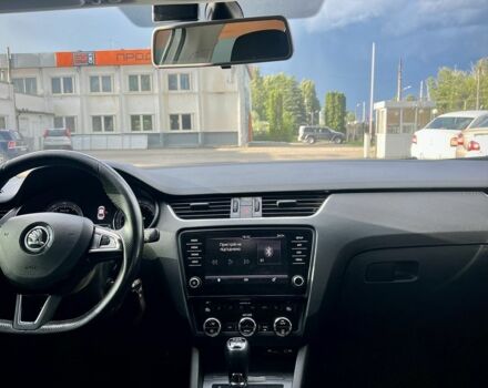 Белый Шкода Октавия, объемом двигателя 1.4 л и пробегом 187 тыс. км за 14000 $, фото 11 на Automoto.ua