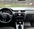 Білий Шкода Октавія, об'ємом двигуна 1.6 л та пробігом 195 тис. км за 11500 $, фото 4 на Automoto.ua