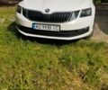 Білий Шкода Октавія, об'ємом двигуна 1.6 л та пробігом 262 тис. км за 11300 $, фото 1 на Automoto.ua