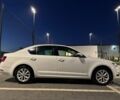 Білий Шкода Октавія, об'ємом двигуна 1.6 л та пробігом 247 тис. км за 12800 $, фото 3 на Automoto.ua