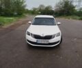 Білий Шкода Октавія, об'ємом двигуна 1.8 л та пробігом 466 тис. км за 11396 $, фото 1 на Automoto.ua