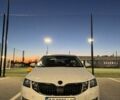 Білий Шкода Октавія, об'ємом двигуна 1.6 л та пробігом 247 тис. км за 12800 $, фото 1 на Automoto.ua