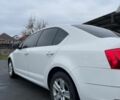Білий Шкода Октавія, об'ємом двигуна 1.6 л та пробігом 195 тис. км за 11500 $, фото 3 на Automoto.ua