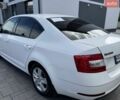 Белый Шкода Октавия, объемом двигателя 1.6 л и пробегом 275 тыс. км за 12000 $, фото 16 на Automoto.ua