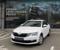 Белый Шкода Октавия, объемом двигателя 1.6 л и пробегом 12 тыс. км за 15422 $, фото 1 на Automoto.ua