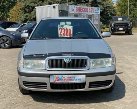 Белый Шкода Октавия, объемом двигателя 1.5 л и пробегом 221 тыс. км за 6400 $, фото 1 на Automoto.ua