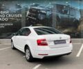 Белый Шкода Октавия, объемом двигателя 1.6 л и пробегом 12 тыс. км за 15422 $, фото 1 на Automoto.ua