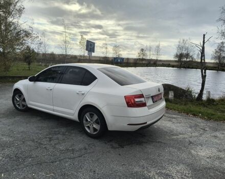 Білий Шкода Октавія, об'ємом двигуна 1.6 л та пробігом 228 тис. км за 13100 $, фото 3 на Automoto.ua