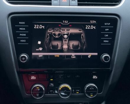 Білий Шкода Октавія, об'ємом двигуна 2 л та пробігом 198 тис. км за 14600 $, фото 11 на Automoto.ua