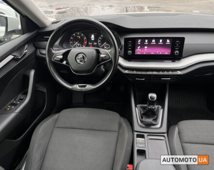 Белый Шкода Октавия, объемом двигателя 1.4 л и пробегом 114 тыс. км за 18484 $, фото 29 на Automoto.ua