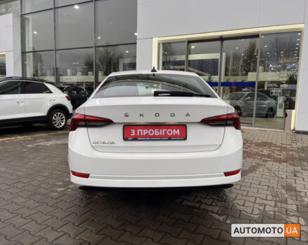 Белый Шкода Октавия, объемом двигателя 1.4 л и пробегом 114 тыс. км за 18484 $, фото 33 на Automoto.ua