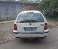 Белый Шкода Октавия, объемом двигателя 1.6 л и пробегом 296 тыс. км за 3650 $, фото 4 на Automoto.ua