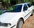 Белый Шкода Октавия, объемом двигателя 1.6 л и пробегом 0 тыс. км за 2700 $, фото 1 на Automoto.ua