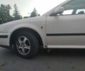 Белый Шкода Октавия, объемом двигателя 1.8 л и пробегом 291 тыс. км за 2200 $, фото 5 на Automoto.ua