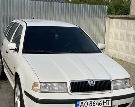 Белый Шкода Октавия, объемом двигателя 1.9 л и пробегом 460 тыс. км за 4600 $, фото 1 на Automoto.ua
