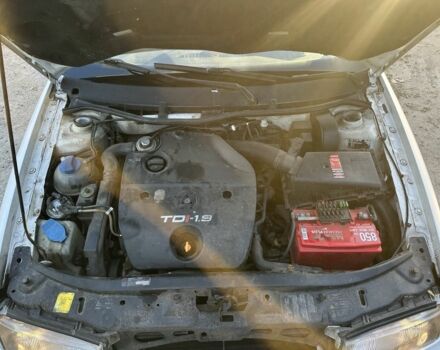 Білий Шкода Октавія, об'ємом двигуна 1.9 л та пробігом 320 тис. км за 2000 $, фото 7 на Automoto.ua