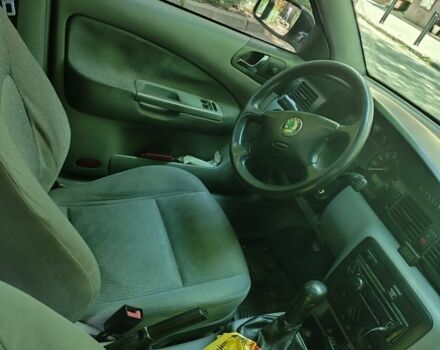 Білий Шкода Октавія, об'ємом двигуна 1.6 л та пробігом 182 тис. км за 3800 $, фото 6 на Automoto.ua