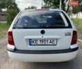 Білий Шкода Октавія, об'ємом двигуна 1.78 л та пробігом 220 тис. км за 4200 $, фото 6 на Automoto.ua