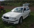 Белый Шкода Октавия, объемом двигателя 1.9 л и пробегом 430 тыс. км за 4550 $, фото 1 на Automoto.ua
