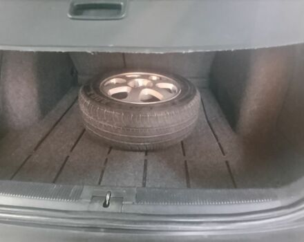 Білий Шкода Октавія, об'ємом двигуна 2 л та пробігом 111 тис. км за 4300 $, фото 7 на Automoto.ua