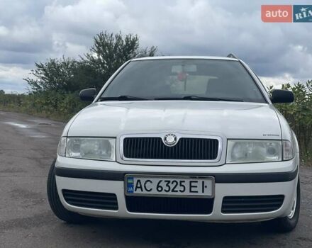 Белый Шкода Октавия, объемом двигателя 1.98 л и пробегом 301 тыс. км за 5500 $, фото 7 на Automoto.ua