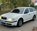 Белый Шкода Октавия, объемом двигателя 1.6 л и пробегом 281 тыс. км за 4200 $, фото 12 на Automoto.ua