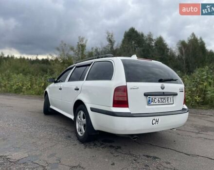 Белый Шкода Октавия, объемом двигателя 1.98 л и пробегом 301 тыс. км за 5500 $, фото 25 на Automoto.ua