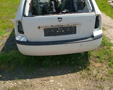 Белый Шкода Октавия, объемом двигателя 1.8 л и пробегом 150 тыс. км за 1000 $, фото 3 на Automoto.ua