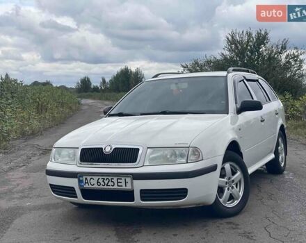 Белый Шкода Октавия, объемом двигателя 1.98 л и пробегом 301 тыс. км за 5500 $, фото 14 на Automoto.ua