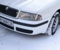Белый Шкода Октавия, объемом двигателя 1.6 л и пробегом 250 тыс. км за 5550 $, фото 1 на Automoto.ua