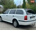 Белый Шкода Октавия, объемом двигателя 1.6 л и пробегом 281 тыс. км за 4200 $, фото 10 на Automoto.ua