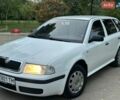 Белый Шкода Октавия, объемом двигателя 1.6 л и пробегом 281 тыс. км за 4200 $, фото 1 на Automoto.ua