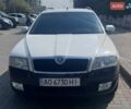 Белый Шкода Октавия, объемом двигателя 1.97 л и пробегом 302 тыс. км за 5300 $, фото 1 на Automoto.ua