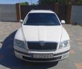 Белый Шкода Октавия, объемом двигателя 1.6 л и пробегом 360 тыс. км за 4900 $, фото 3 на Automoto.ua