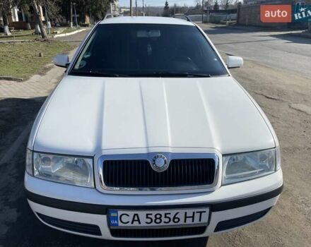 Белый Шкода Октавия, объемом двигателя 1.6 л и пробегом 212 тыс. км за 4750 $, фото 15 на Automoto.ua