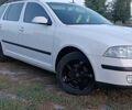 Білий Шкода Октавія, об'ємом двигуна 1.9 л та пробігом 377 тис. км за 5100 $, фото 3 на Automoto.ua