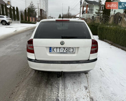 Білий Шкода Октавія, об'ємом двигуна 1.9 л та пробігом 300 тис. км за 2950 $, фото 3 на Automoto.ua