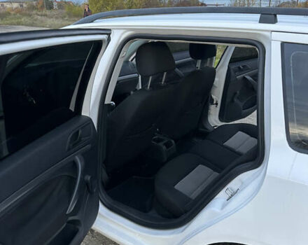 Шкода Октавия 2006 в Радивилове на Automoto.ua Белый Шкода Октавия, объемом двигателя 1.9 л и пробегом 332 тыс. км за 5500 $, фото 9 на Automoto.ua