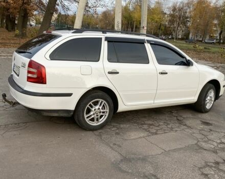Белый Шкода Октавия, объемом двигателя 1.6 л и пробегом 231 тыс. км за 5950 $, фото 5 на Automoto.ua