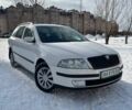Белый Шкода Октавия, объемом двигателя 1.6 л и пробегом 257 тыс. км за 4500 $, фото 1 на Automoto.ua