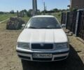 Білий Шкода Октавія, об'ємом двигуна 1.6 л та пробігом 297 тис. км за 2300 $, фото 1 на Automoto.ua